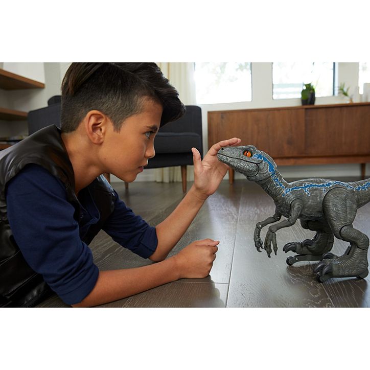  JURASSIC WORLD ALPHA TRAINING BLUE Dinosaur : Toys & Games